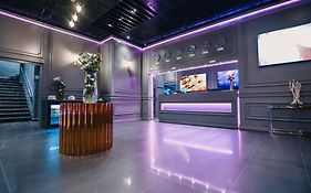 555 Hotel Clubbing Adults Only